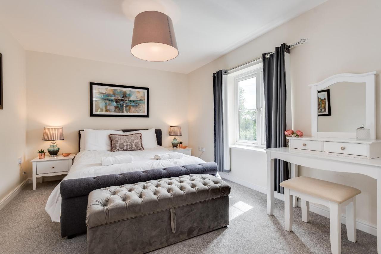 Modern 2 Bedroom Apartment In Popular Jericho !!! Oxford Exterior photo